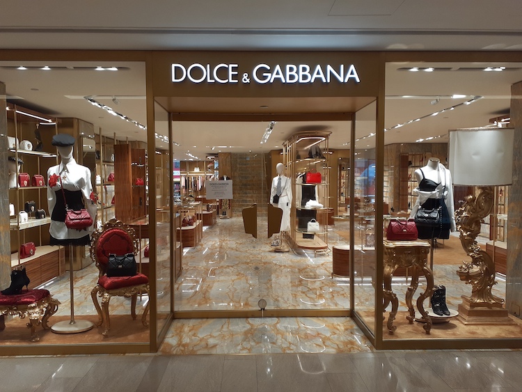 What is the Best Dolce & Gabbana Perfume for Women? Dolce & Gabbana Fashion Outlet