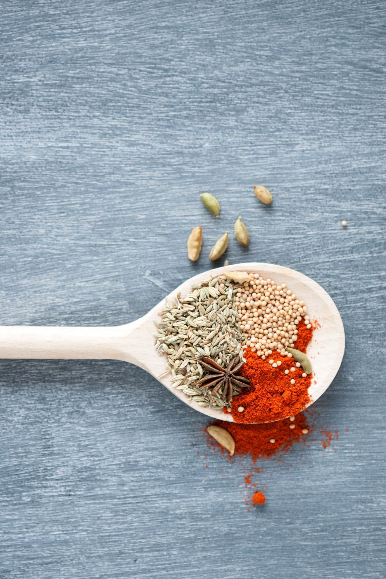 anise-aromatic-cardomom anise-aromatic-cardomom