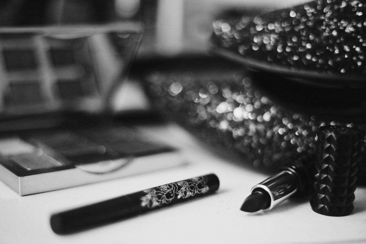 Kat Von D Perfume: A Review of Sinner & Saint kat-von-d-makeup