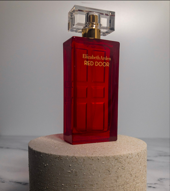 Elizabeth Arden’s Red Door Perfume Review: An Ageless Classic? red door perfume