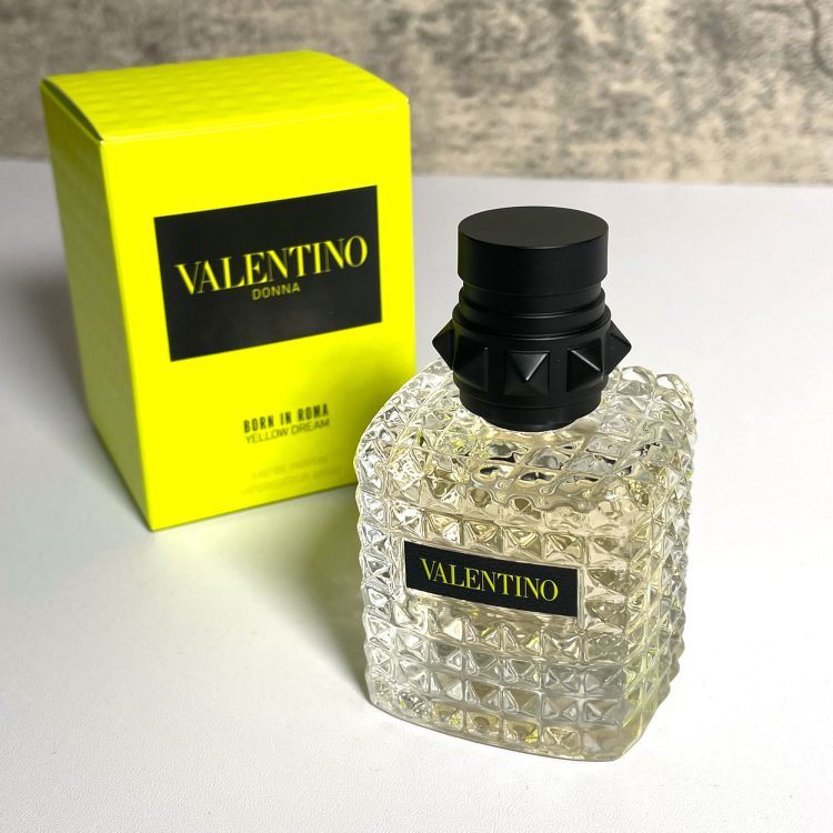 13 Best and Most Elegant Valentino Perfumes Valentino Donna Born in Roma Yellow