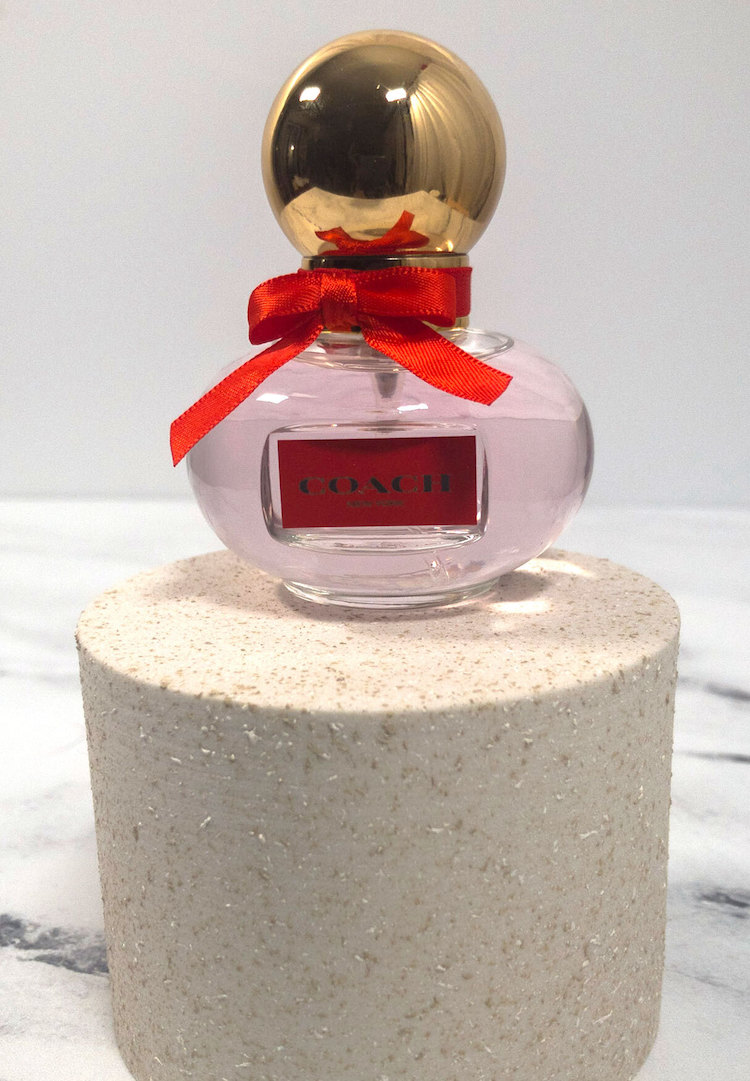 Coach Poppy Perfume: A Review Of Its Energetic Vibe Poppy Coach Perfume
