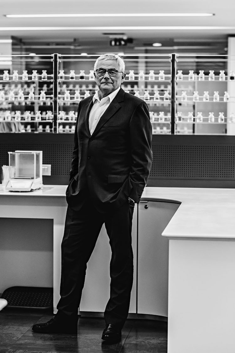 The Wild Instincts of Dior Sauvage EDP Cologne: A Review Dior Francois-Demachy