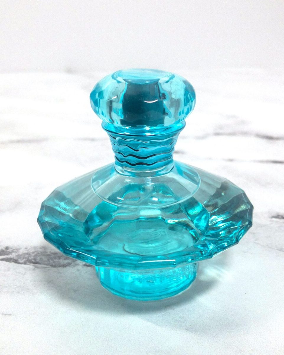 Britney Curious Perfume Review: Delicate, Feminine & Sexy Curious-Britney-Perfume-3