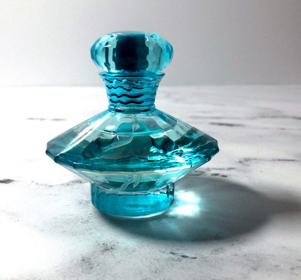 Britney Curious Perfume Review: Delicate, Feminine & Sexy Curious-Britney-Perfume-4