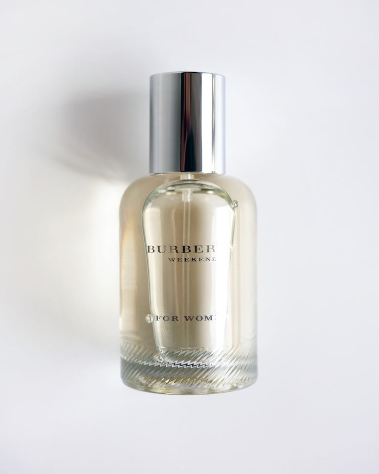 Burberry Weekend for Women Review: Sweet & Citrusy Burberry Weekend for Women 1