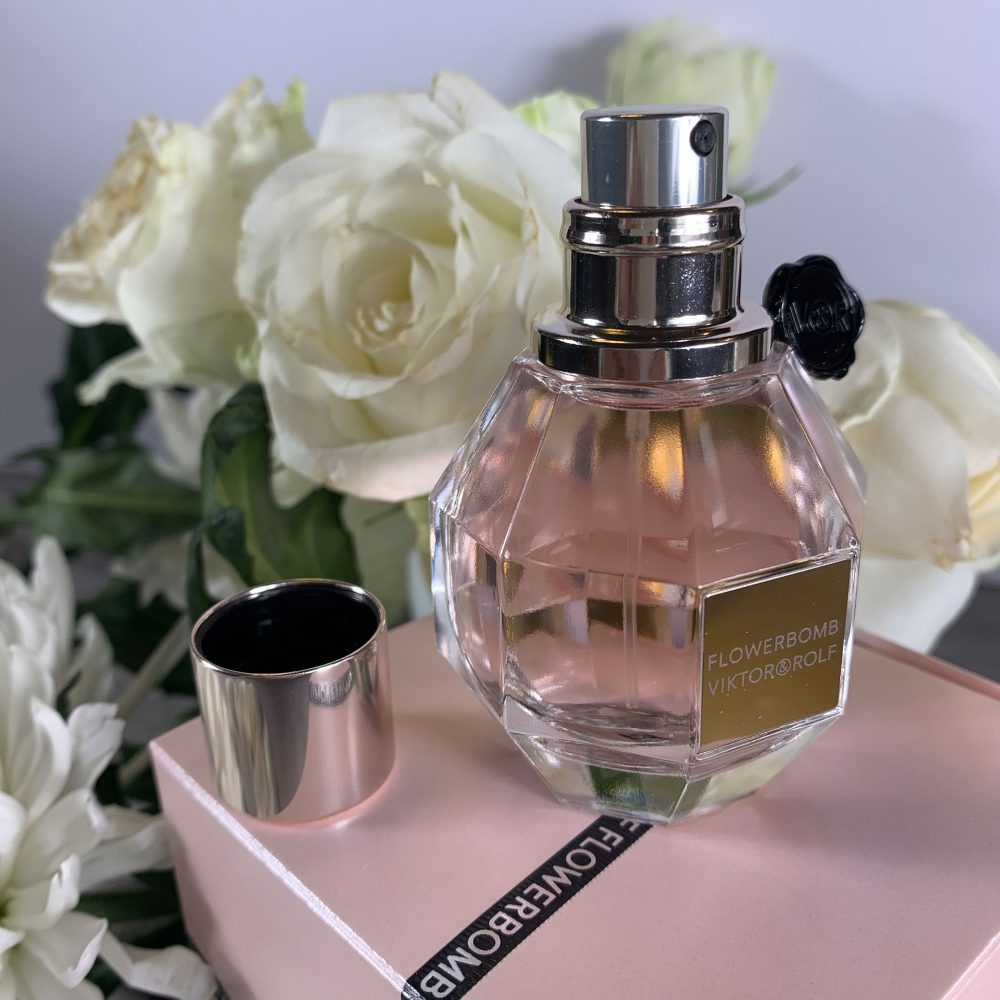 Viktor & Rolf Flowerbomb Perfume Review: Is It Worth It? Viktor & Rolf Flowerbomb Perfume