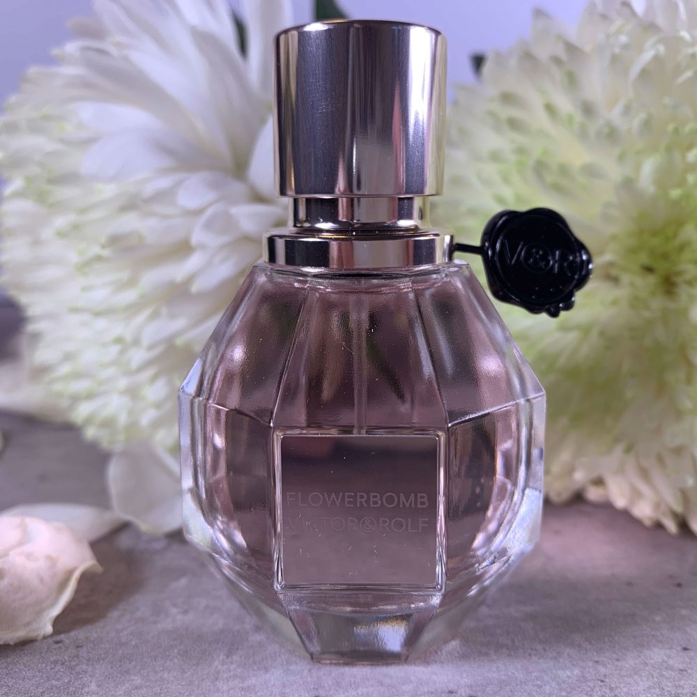Viktor & Rolf Flowerbomb Perfume Review: Is It Worth It? Viktor & Rolf Flowerbomb Perfume