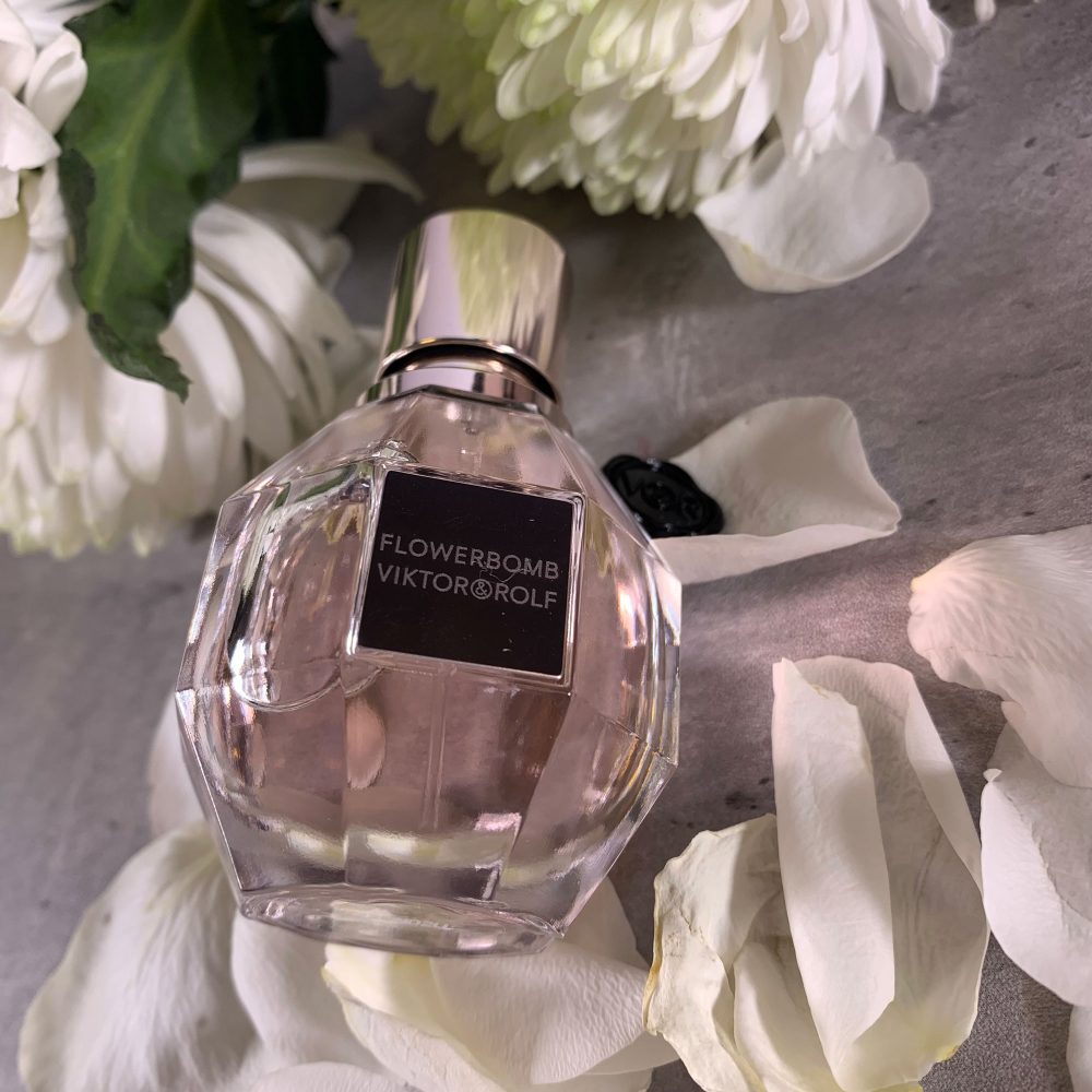 Viktor & Rolf Flowerbomb Perfume Review: Is It Worth It? Viktor & Rolf Flowerbomb Perfume