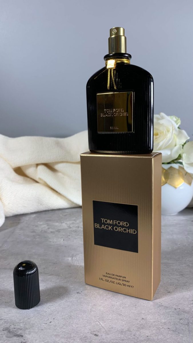 Tom Ford Black Orchid Perfume Review: Intensely Sensual Tom Ford Black Orchid Perfume