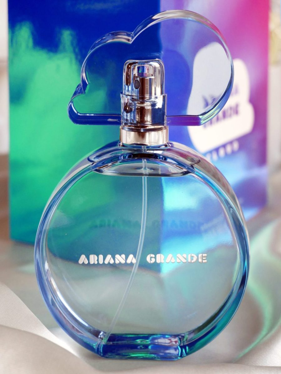 Ariana Grande Cloud Reviewed: A Subtle Musky Perfume Cloud by Ariana Grande 3