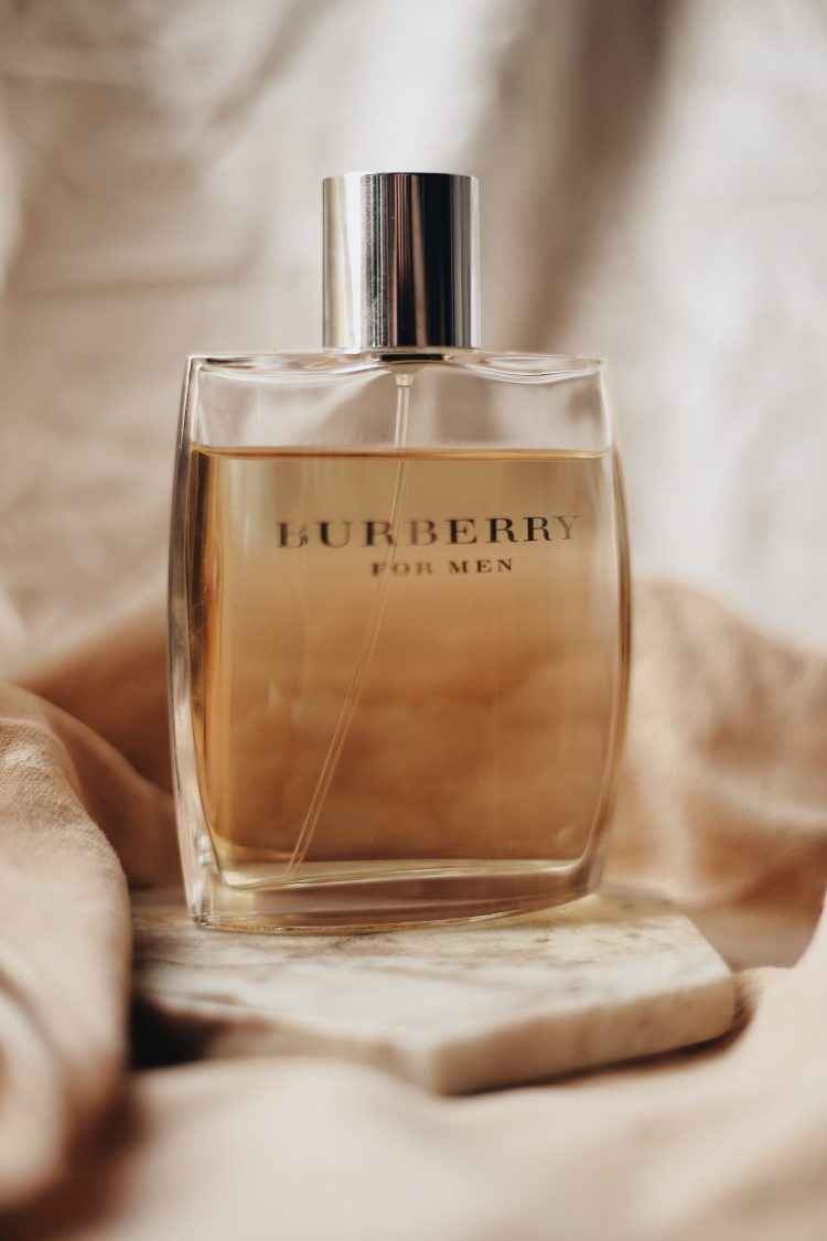 Burberry for Men Reviewed: A Classic, Iconic & Timeless Scent Burberry For Men EDT