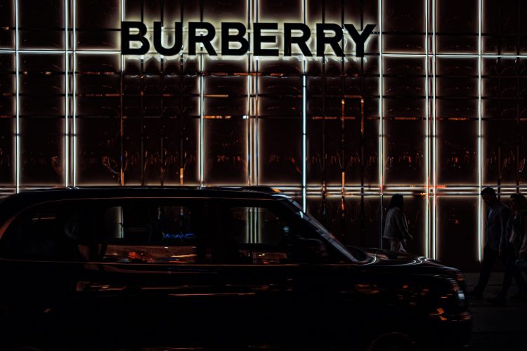 Burberry for Men Reviewed: A Classic, Iconic & Timeless Scent Burberry Outlet