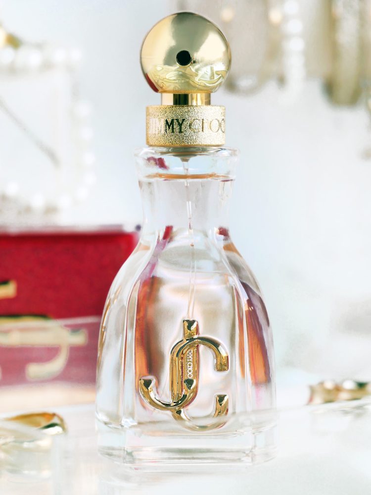 Jimmy Choo I Want Choo Perfume Reviewed: Soft, Sparkling & Feminine I Want Choo Perfume Bottle
