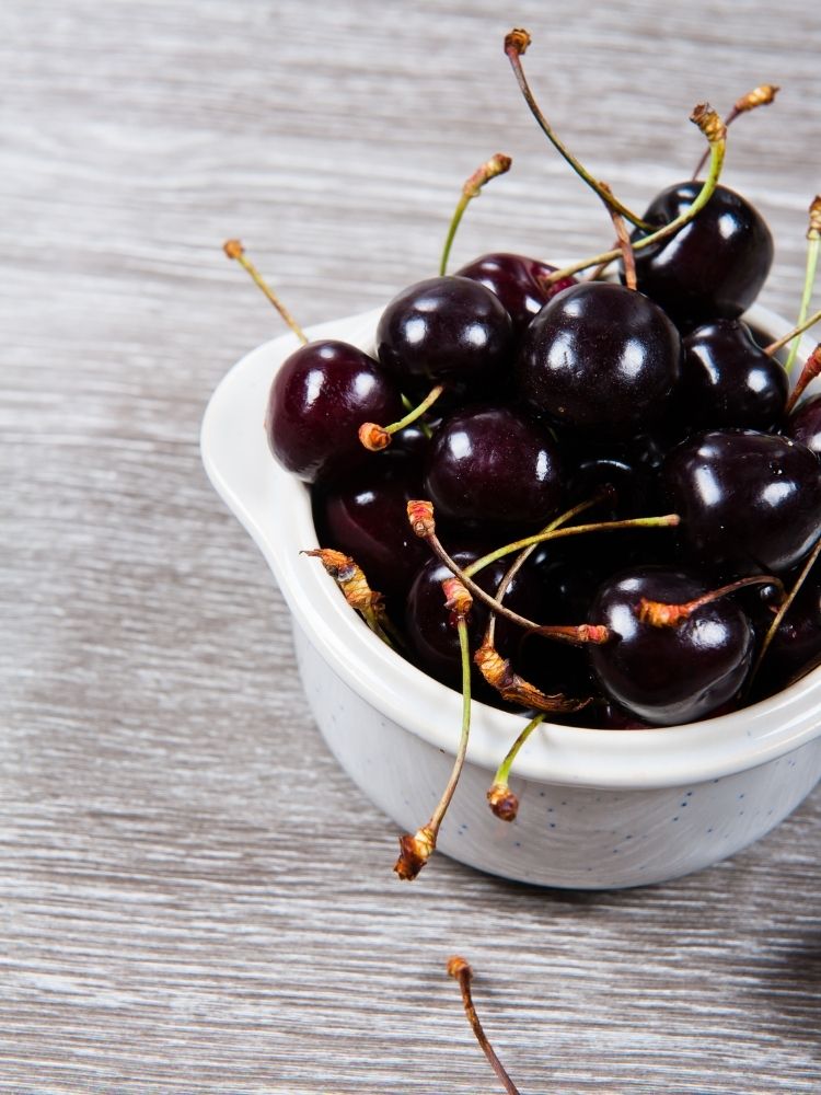 Tom Ford Lost Cherry Reviewed: Playful, Intensely Sensual & Genderless black cherry