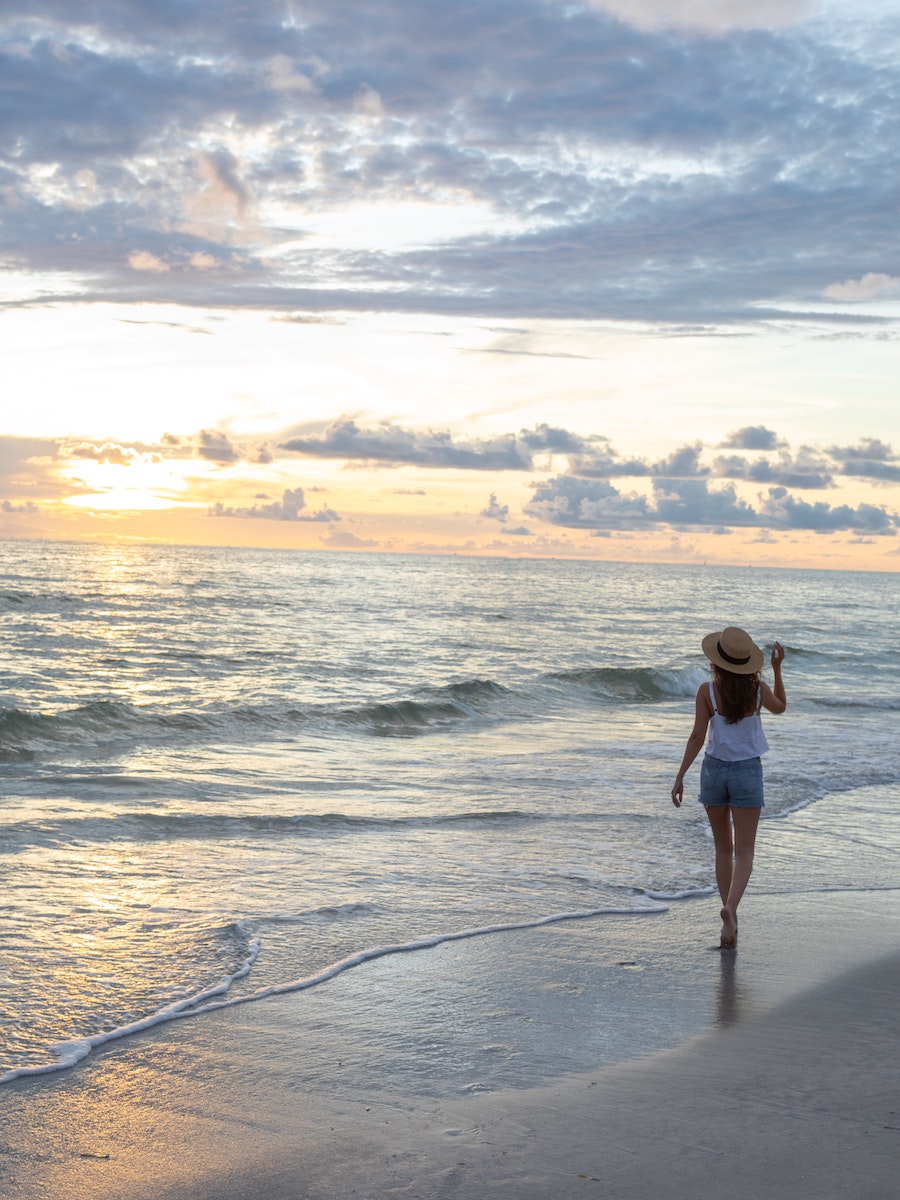 What Does Brazilian Crush Smell Like? beach