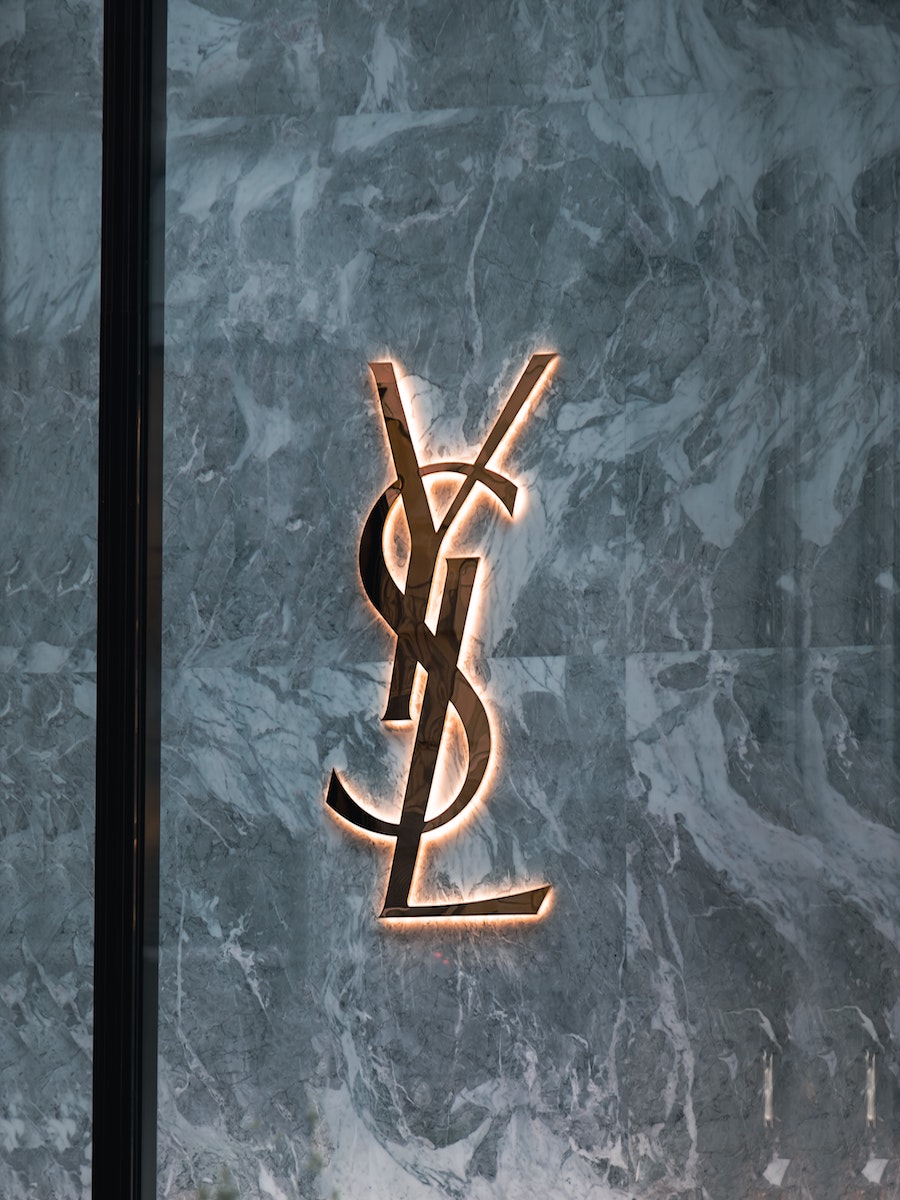 Yves Saint Laurent Y Eau de Parfum Spray Review: Crisp, Clean & Sweet YSL Outlet