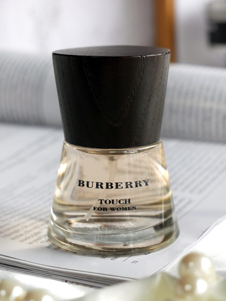 Burberry Touch for Women Review: Sweet, Versatile & Floral Burberry Touch for Women Review: Sweet, Versatile & Floral