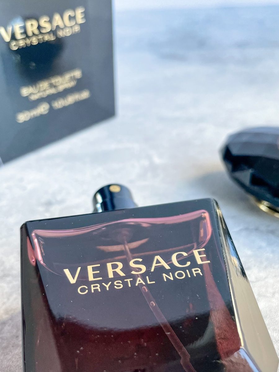 Versace Crystal Noir EDT Reviewed: Spellbinding & Simply Gorgeous Versace Crystal Noir EDT Top View
