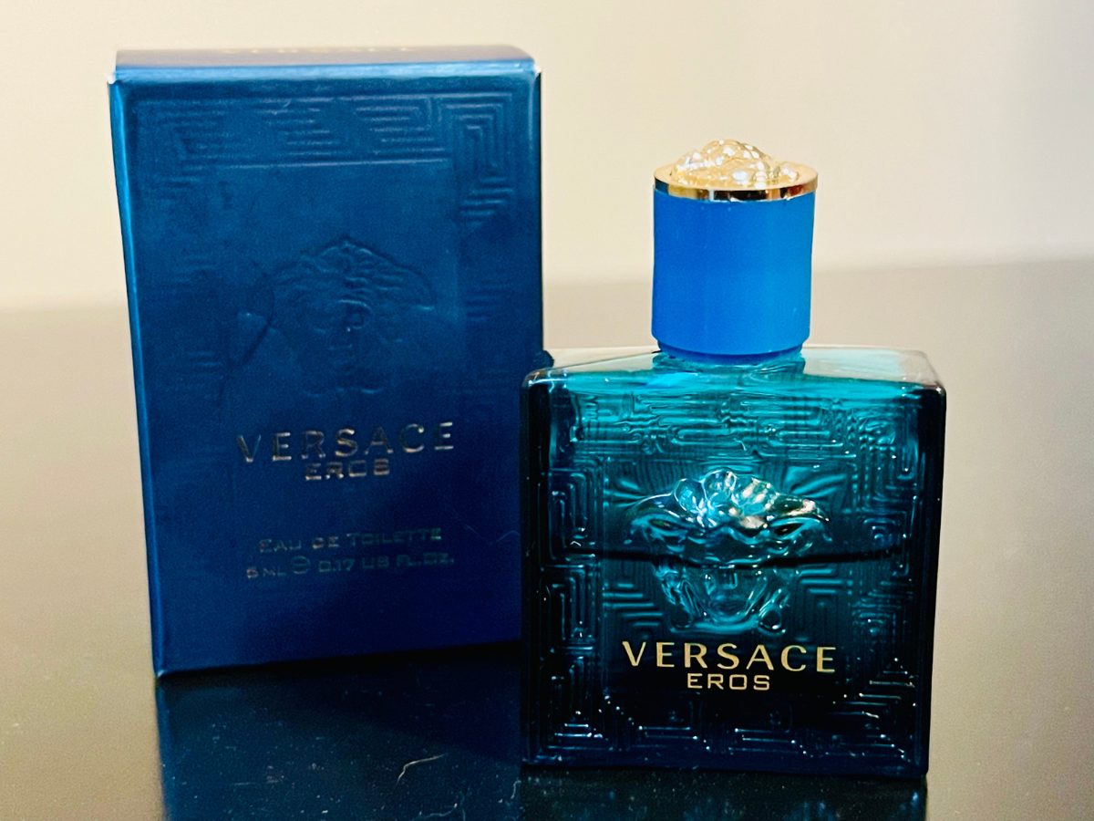 Versace Eros Review: Does It Live Up To The Hype? Versace Eros 1