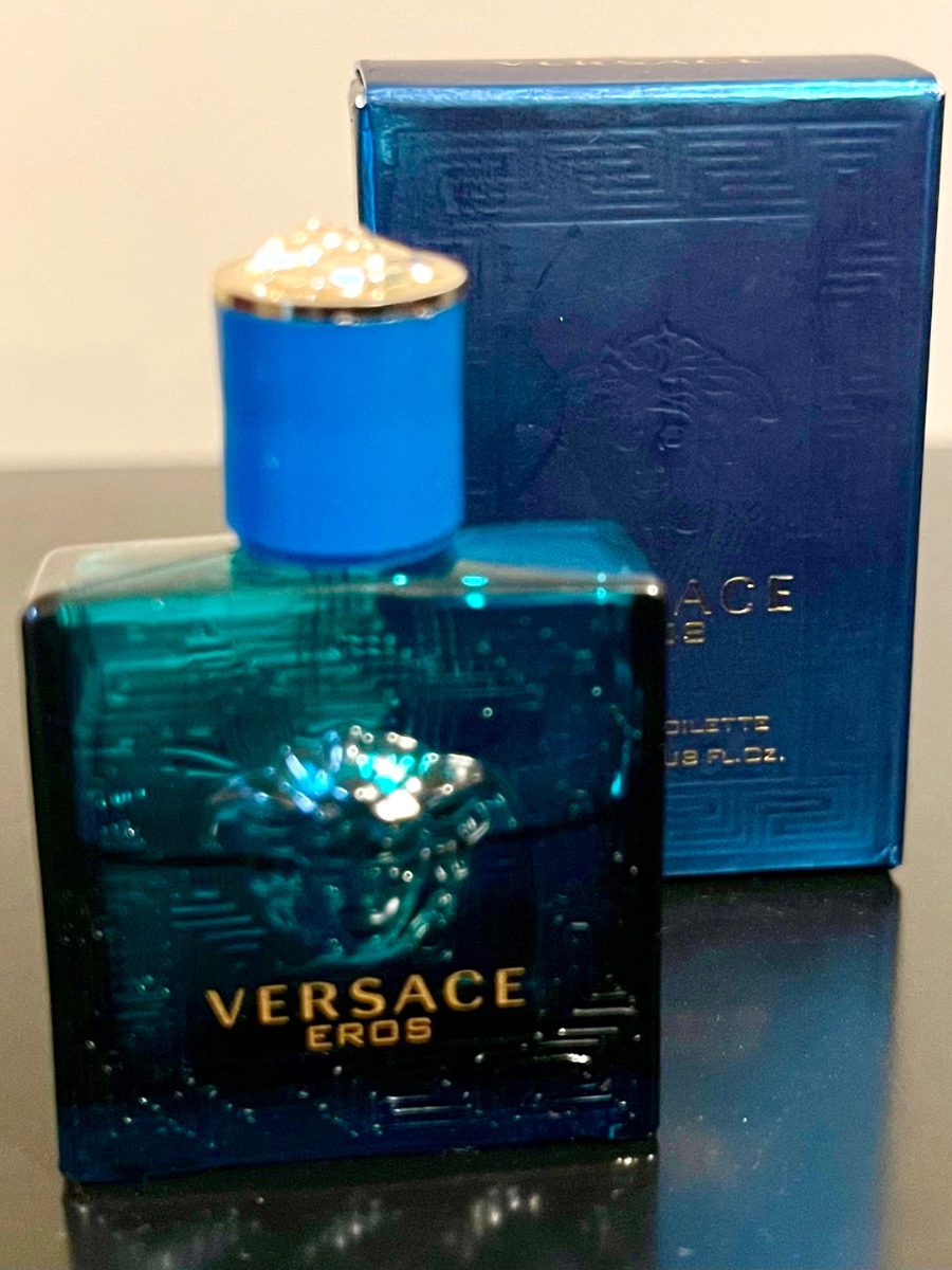 Versace Eros Review: Does It Live Up To The Hype? Versace Eros 2