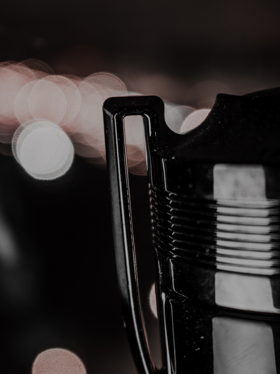 7 Invictus Colognes Reviewed: Confident & Masculine Invictus-Bottle-Design