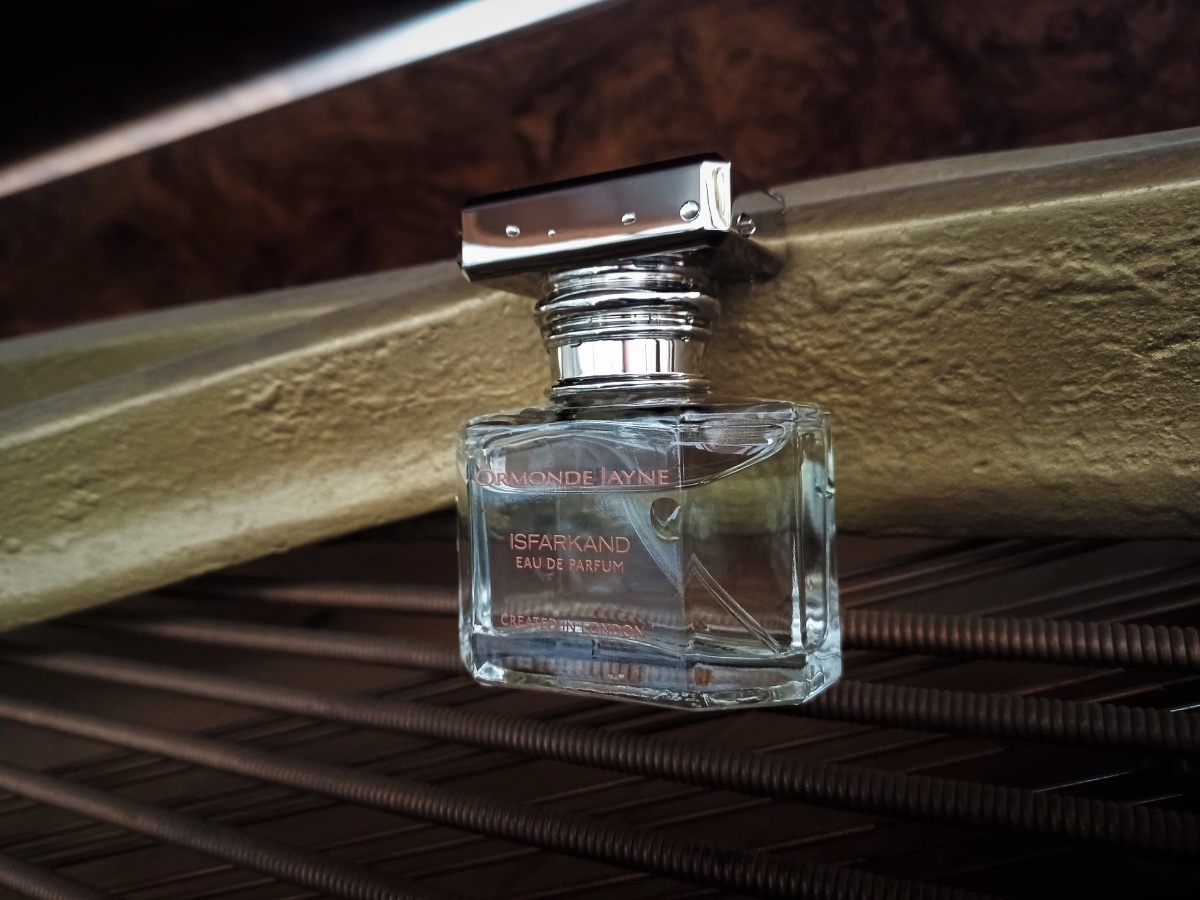 Founder of Ormonde Jayne Interviewed: The Making of a Great British Brand Ormonde-Jayne-Isfarkand